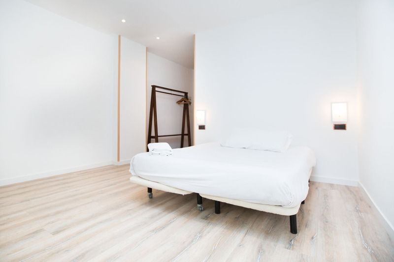 Ainb Ramblas-colon Apartment *