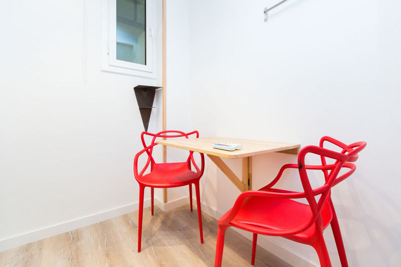 Ainb Ramblas-colon Apartment Barcelona